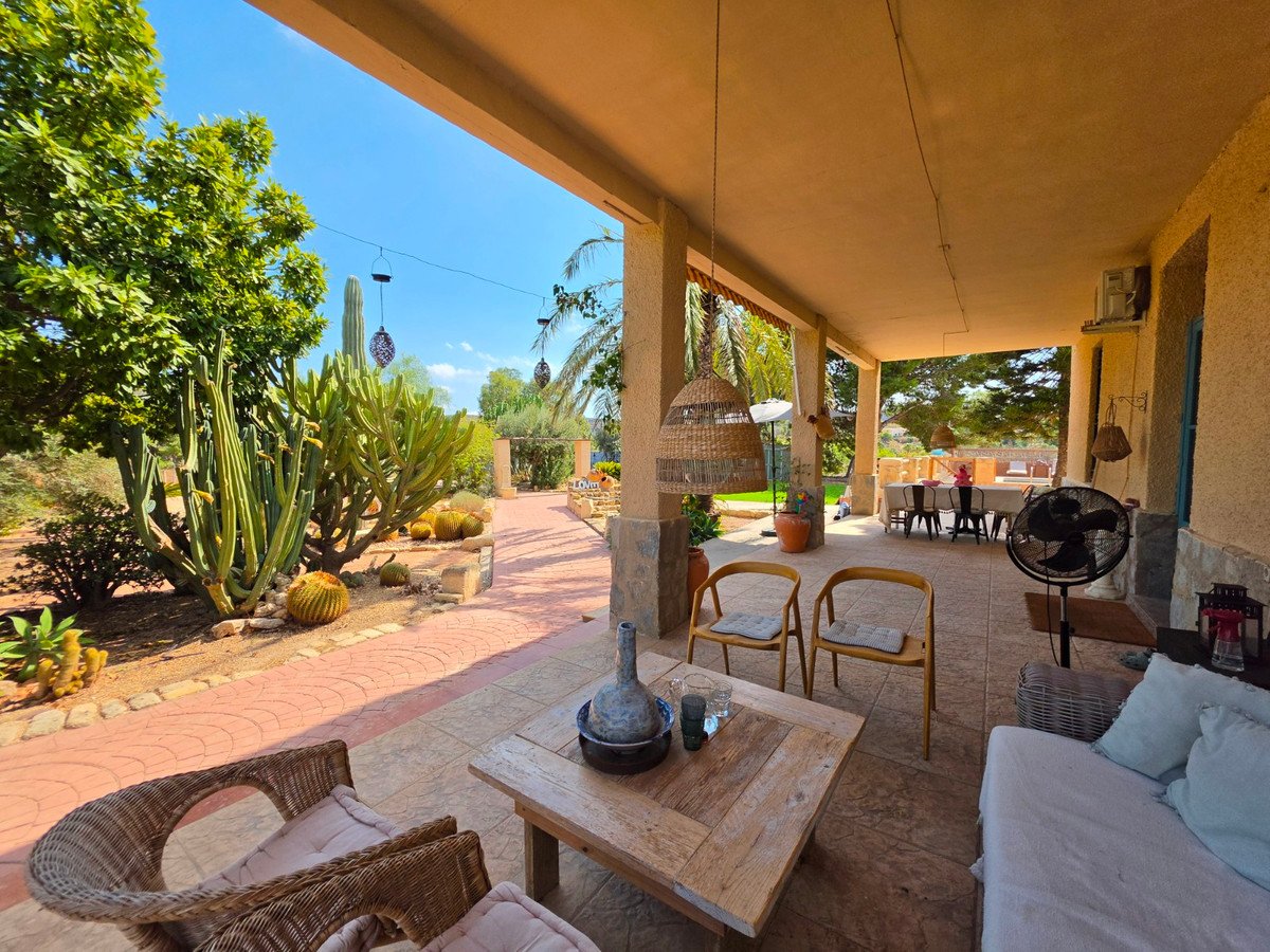 6 Bed Finca - Cortijo in Elche