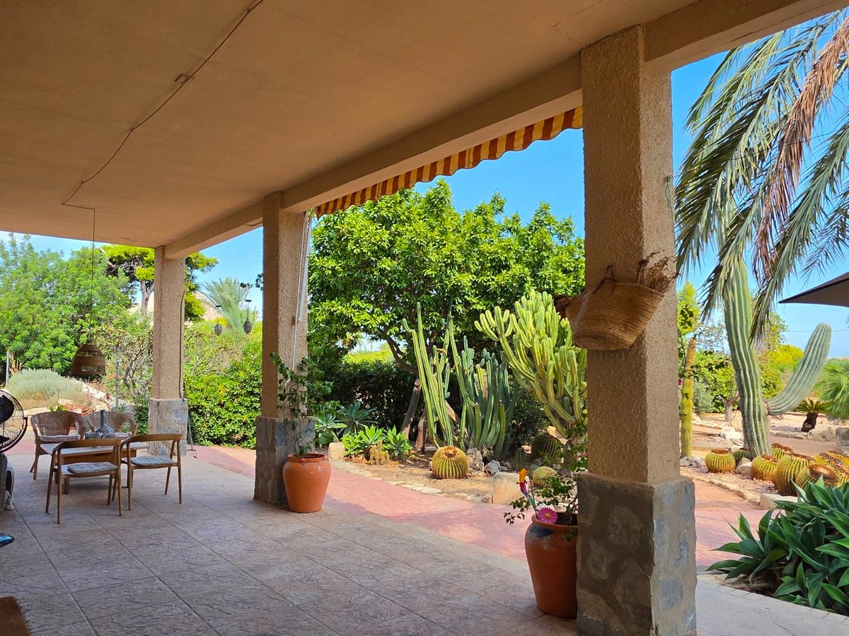 6 Bed Finca - Cortijo in Elche