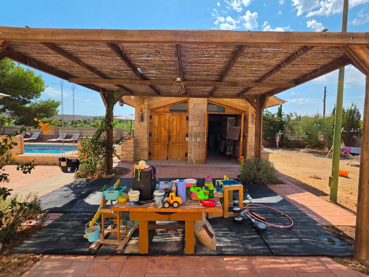 6 Bed Finca - Cortijo in Elche