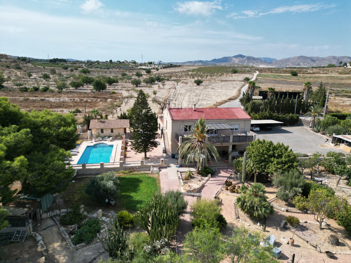 6 Bed Finca - Cortijo in Elche