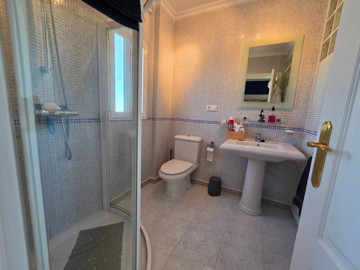 4 Bed Detached Villa in Pinoso