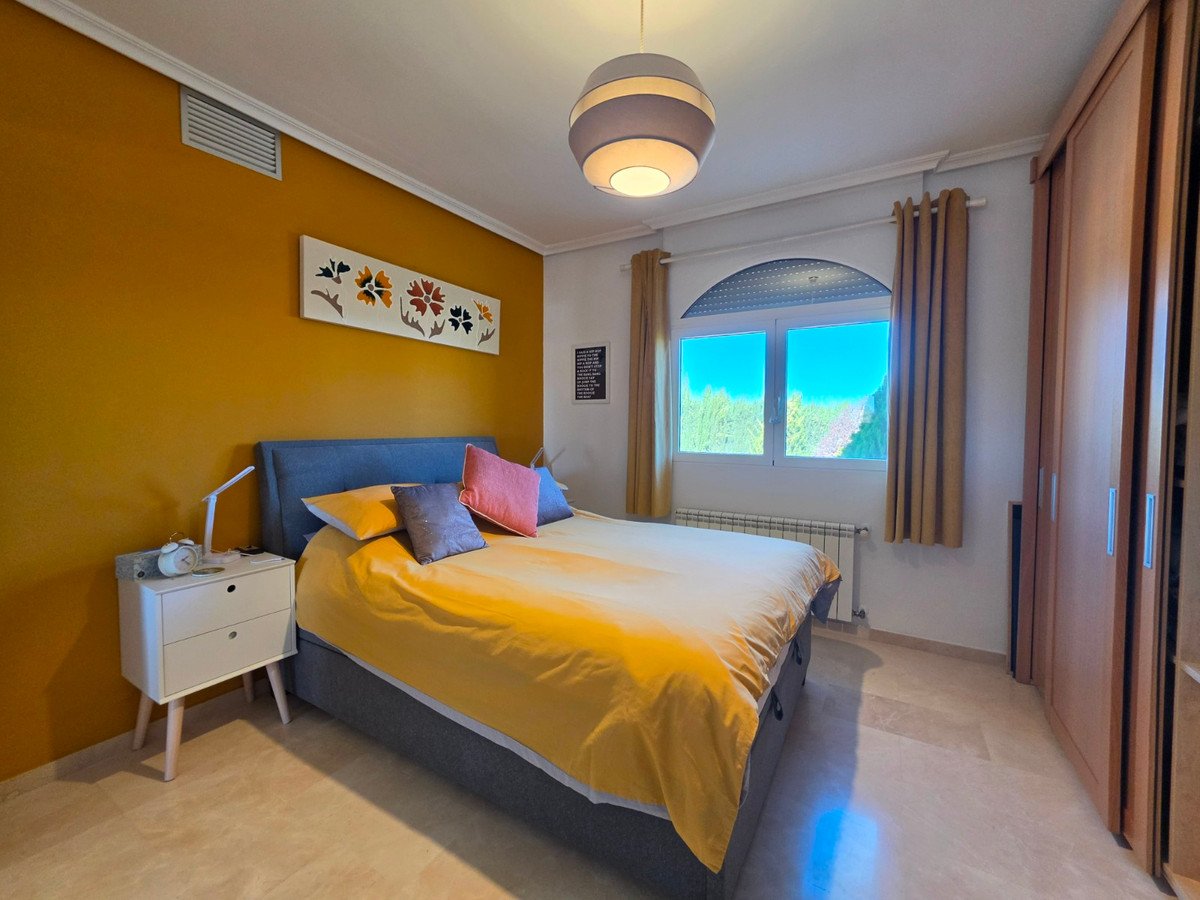 4 Bed Detached Villa in Pinoso
