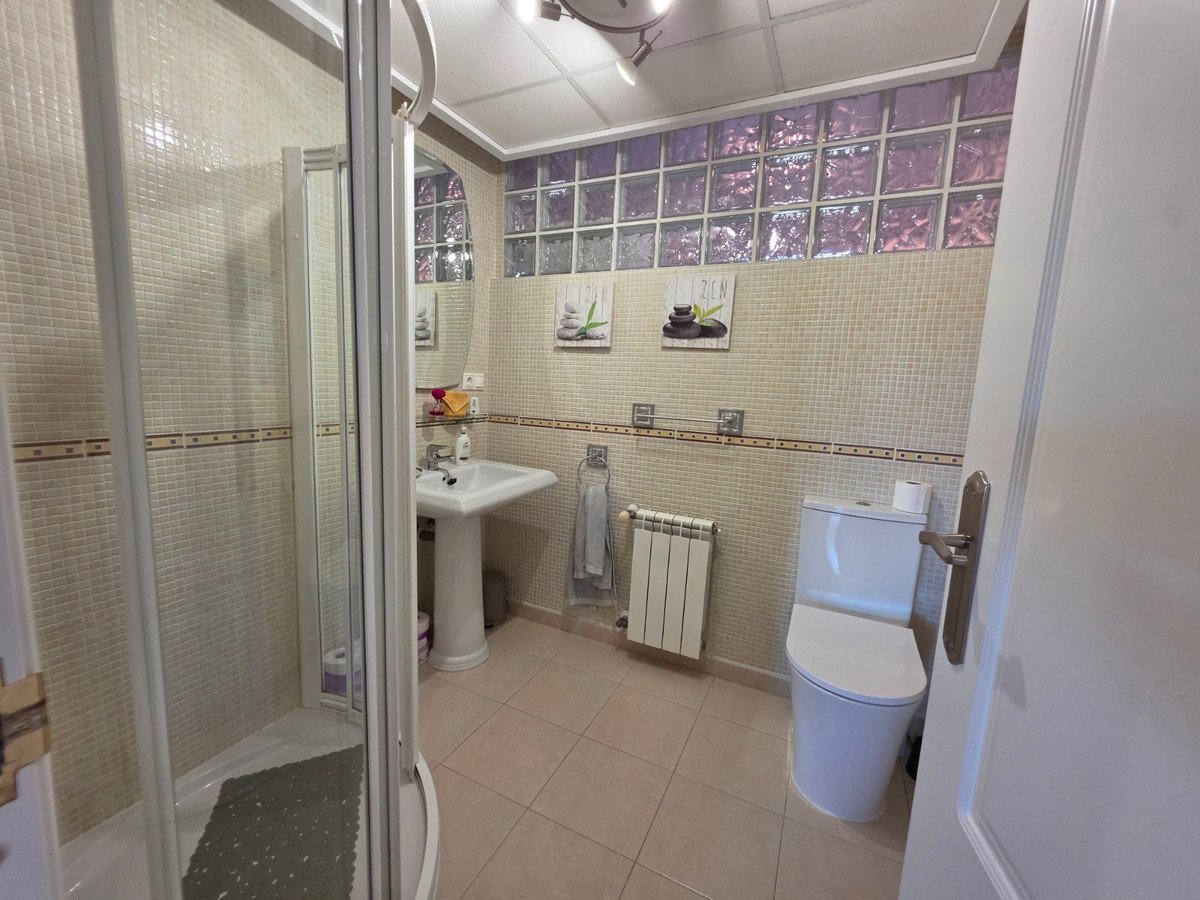 4 Bed Detached Villa in Pinoso