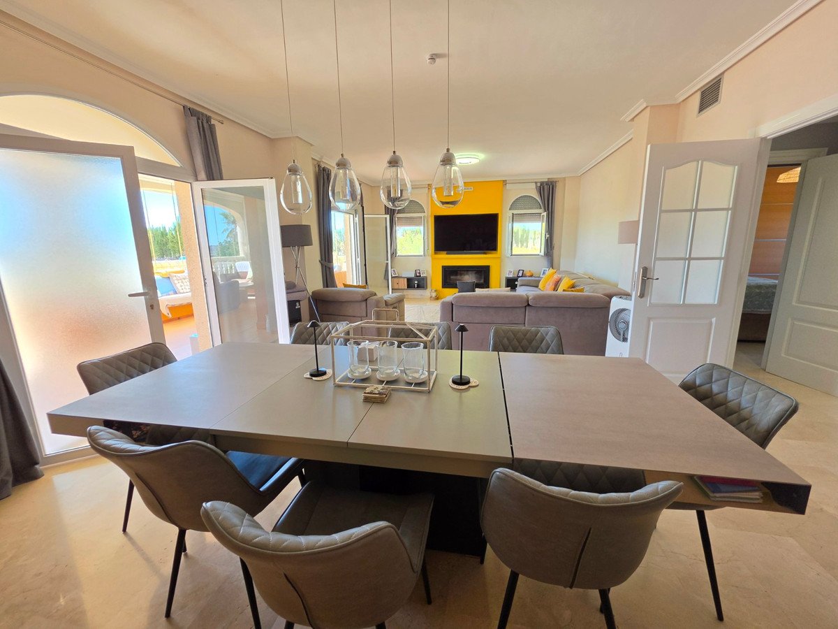 4 Bed Detached Villa in Pinoso