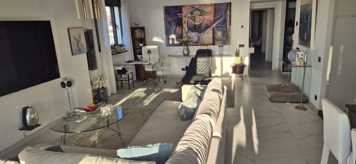 3 Bed Penthouse in Estepona