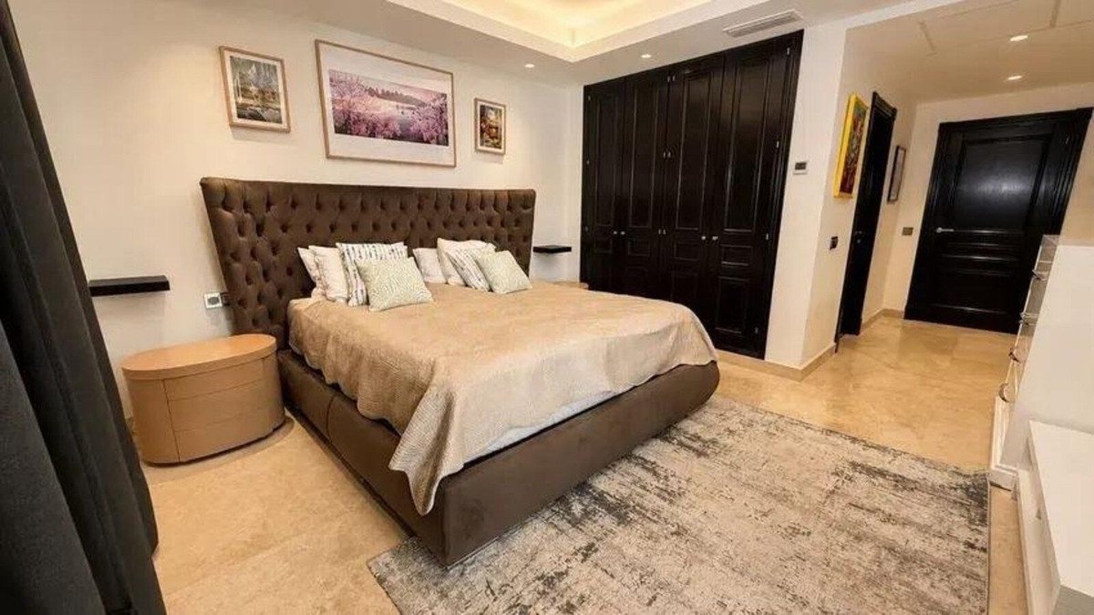 6 Bed Detached Villa in Los Arqueros