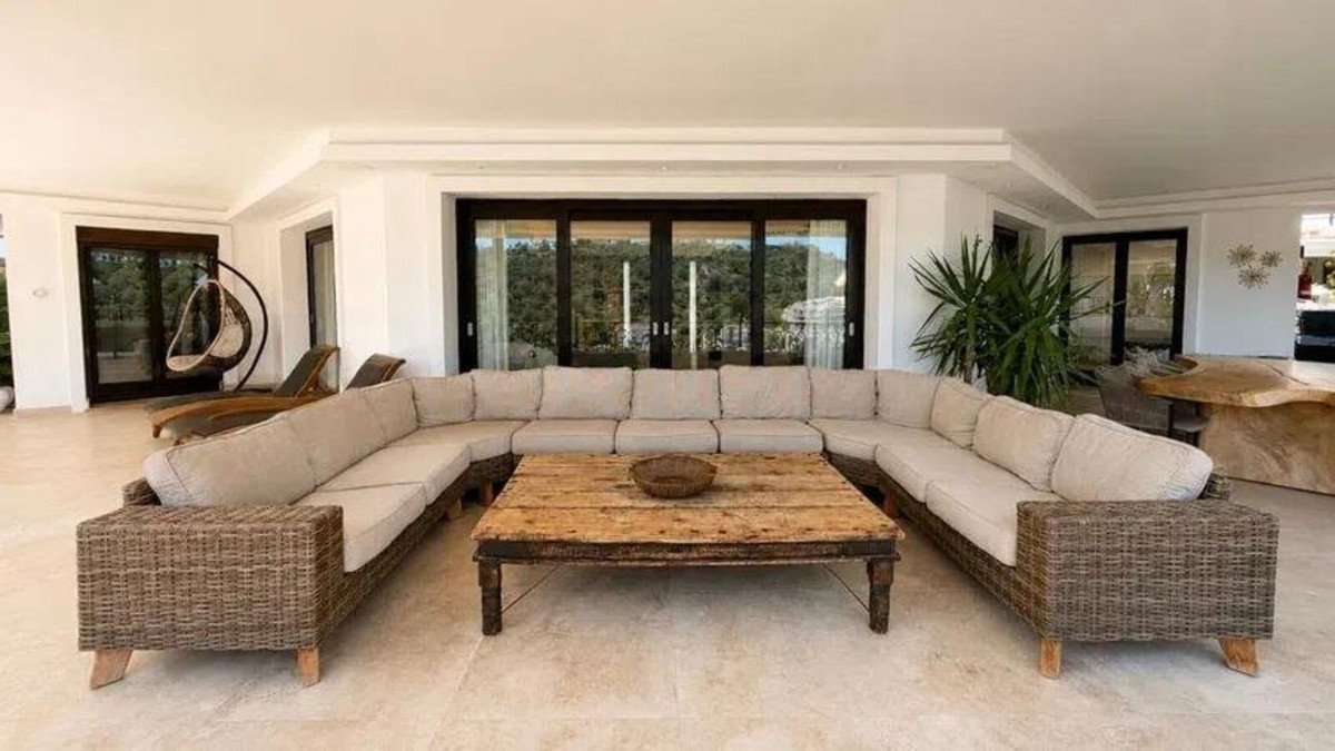 6 Bed Detached Villa in Los Arqueros