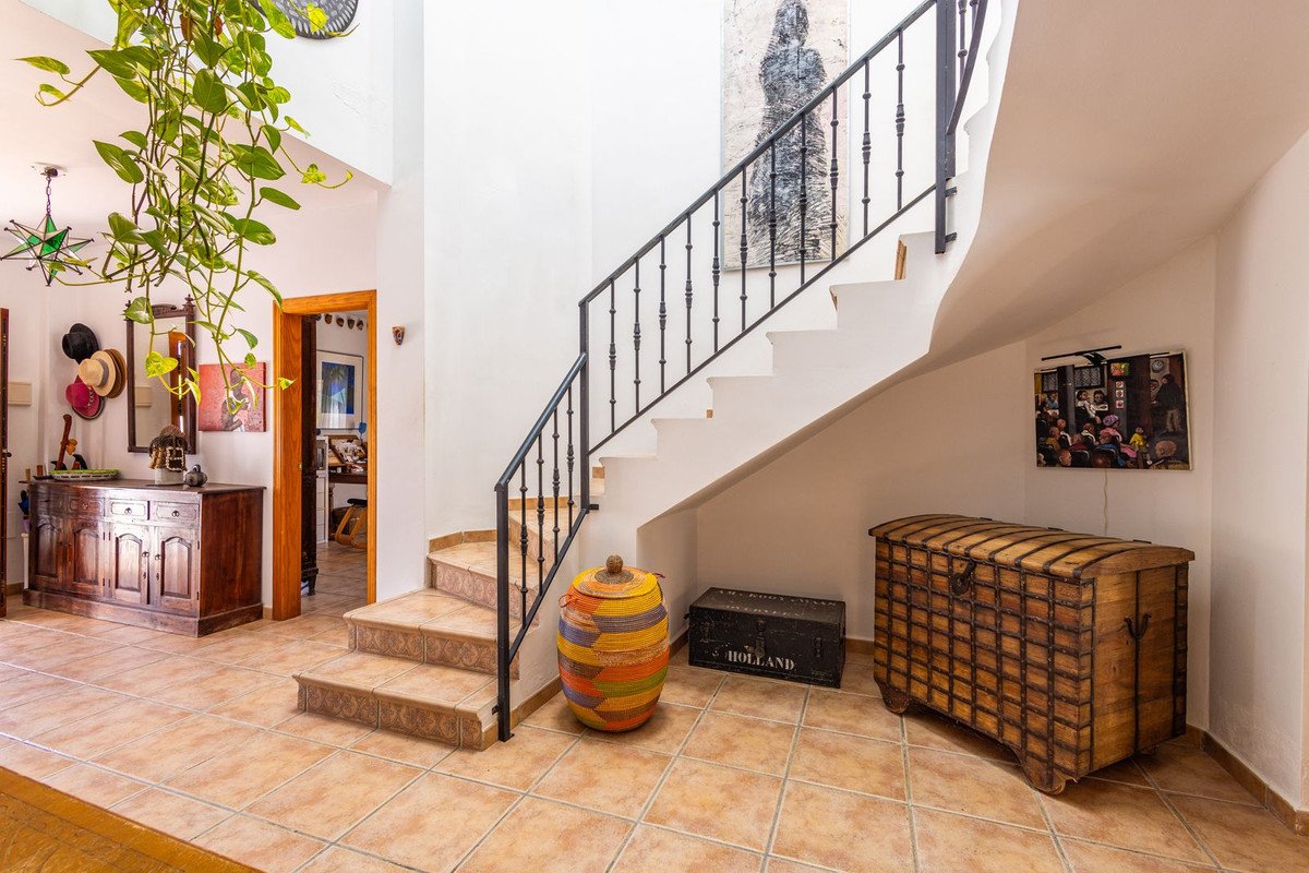 5 Bed Detached Villa in Cómpeta