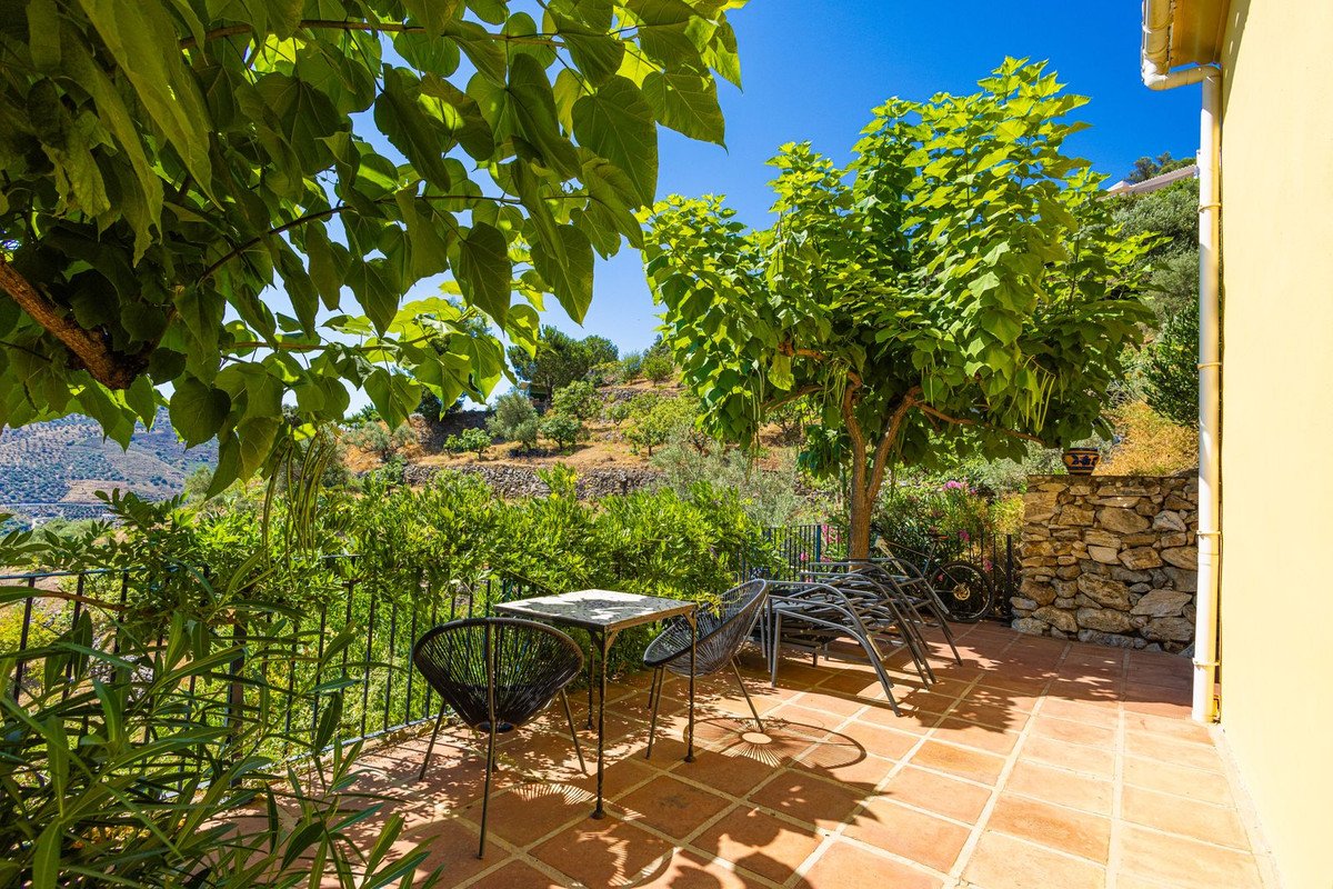 5 Bed Detached Villa in Cómpeta
