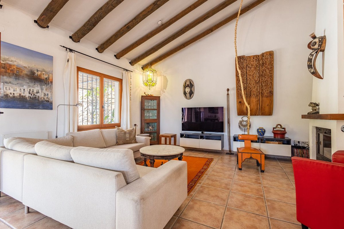 5 Bed Detached Villa in Cómpeta