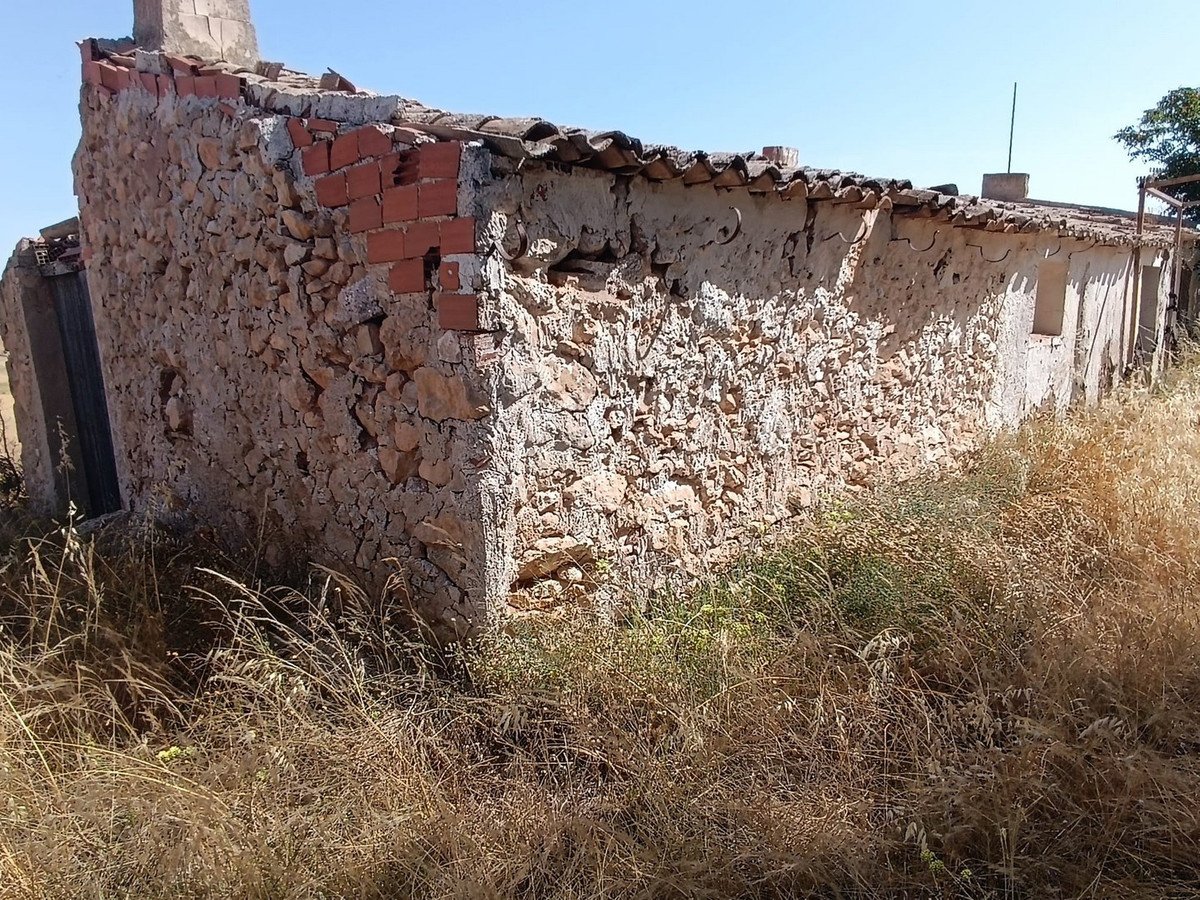3 Bed Finca - Cortijo in Yecla