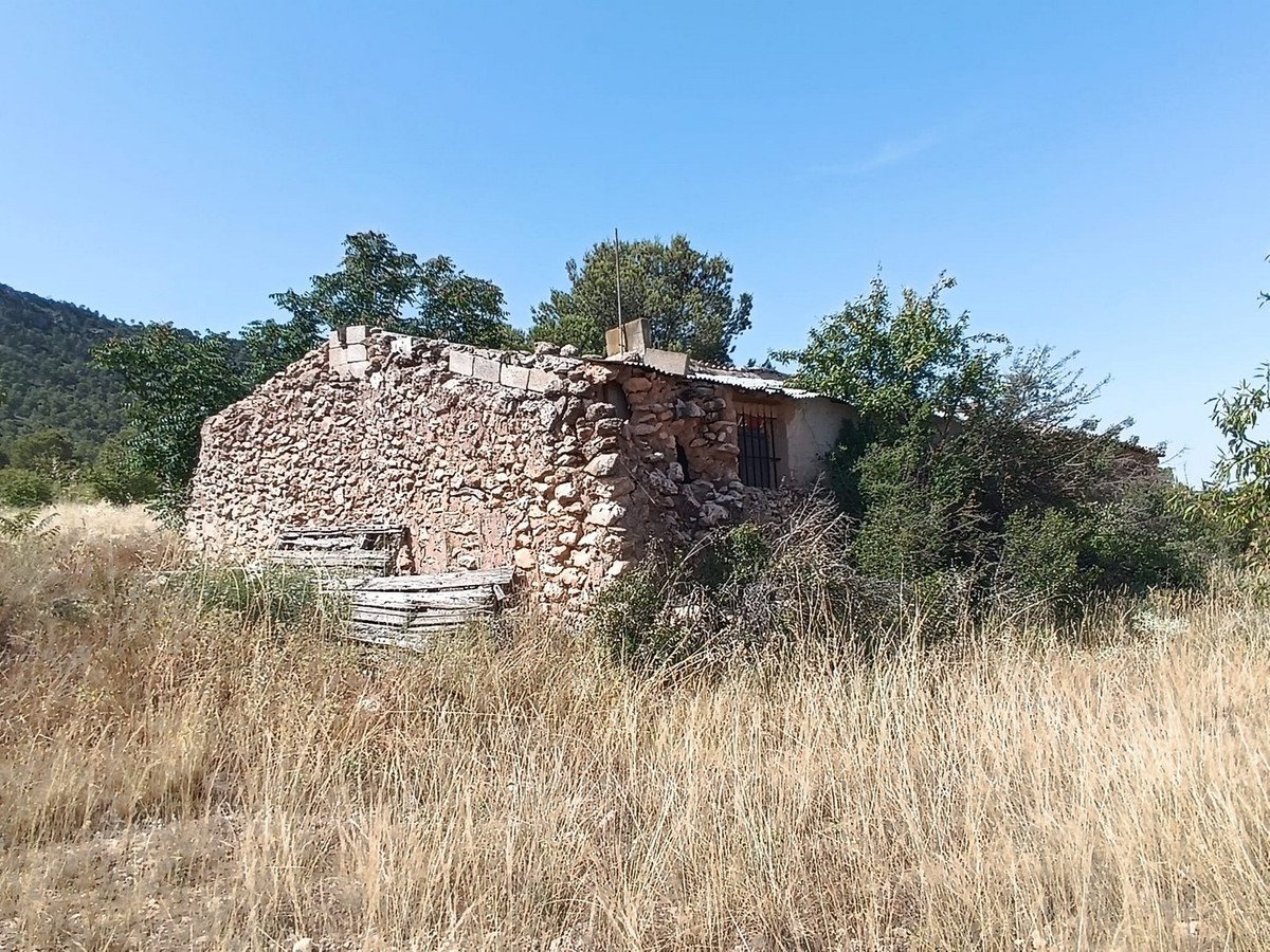 3 Bed Finca - Cortijo in Yecla