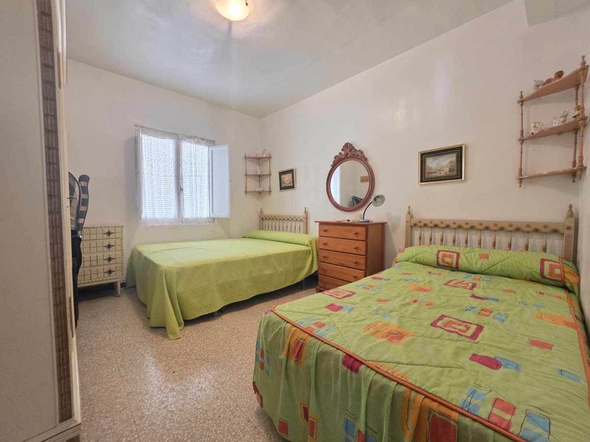 3 Bed Detached Villa in Yecla