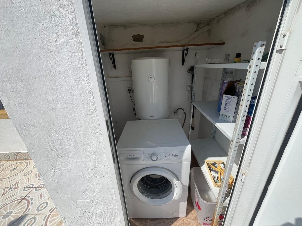 2 Bed Detached Villa in Los Altos