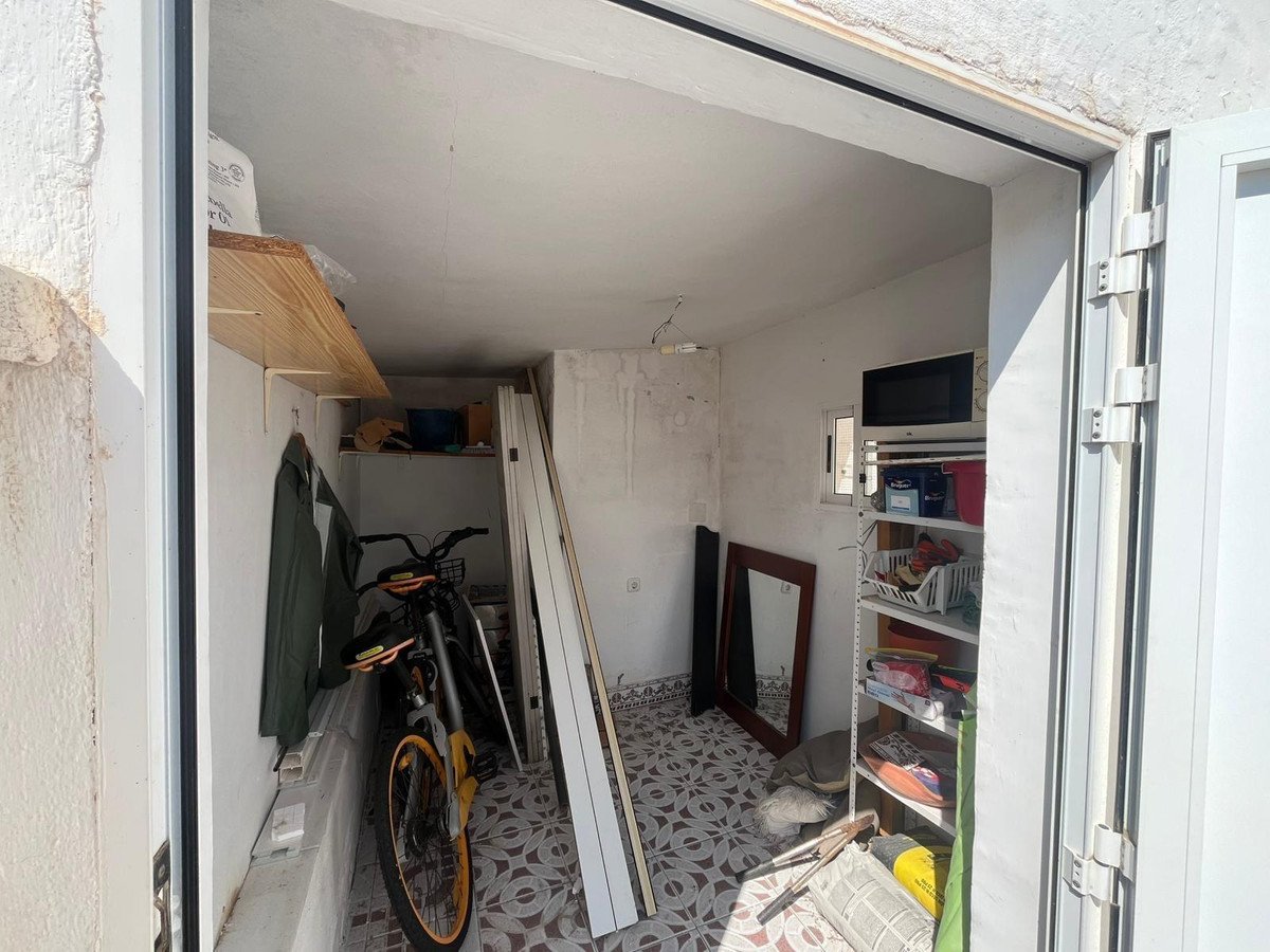 2 Bed Detached Villa in Los Altos