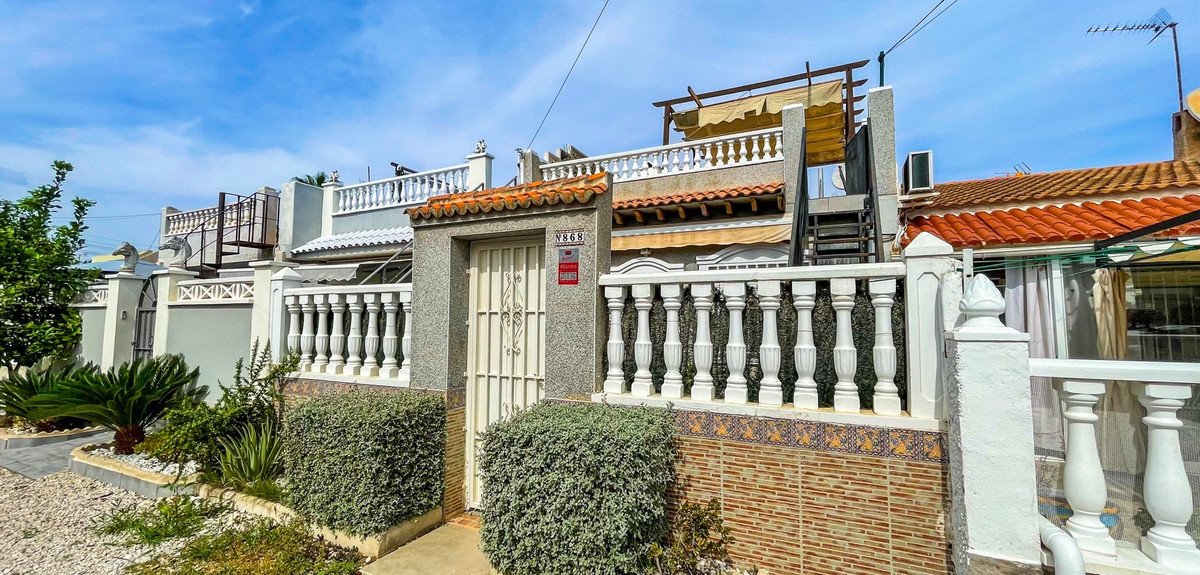 3 Bed Bungalow in Torrevieja