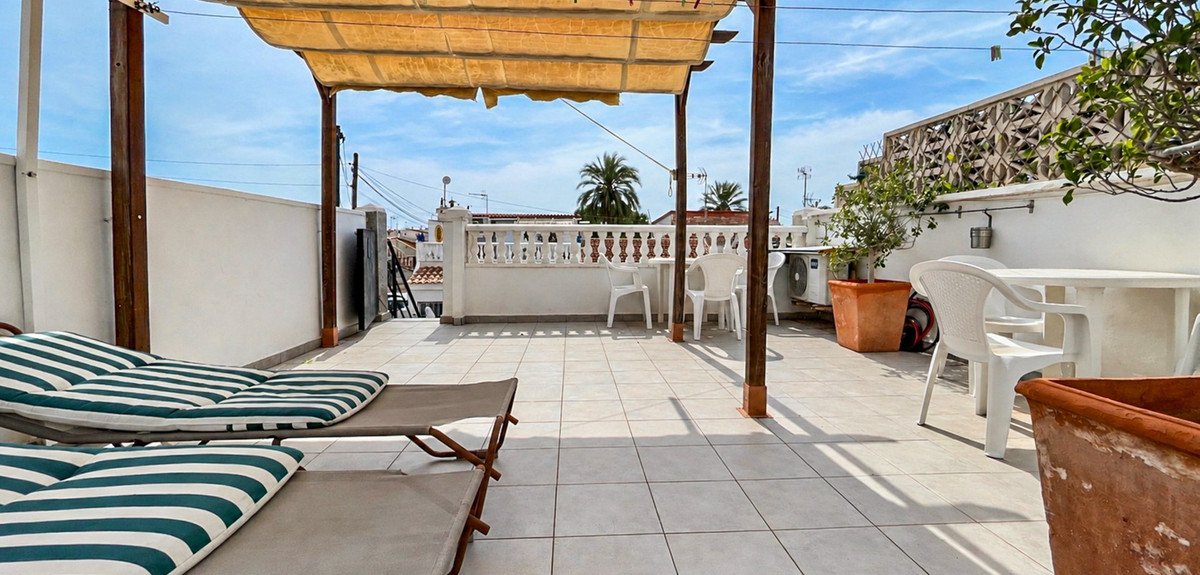 3 Bed Bungalow in Torrevieja