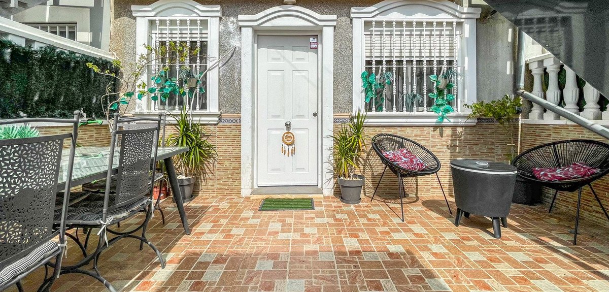 3 Bed Bungalow in Torrevieja