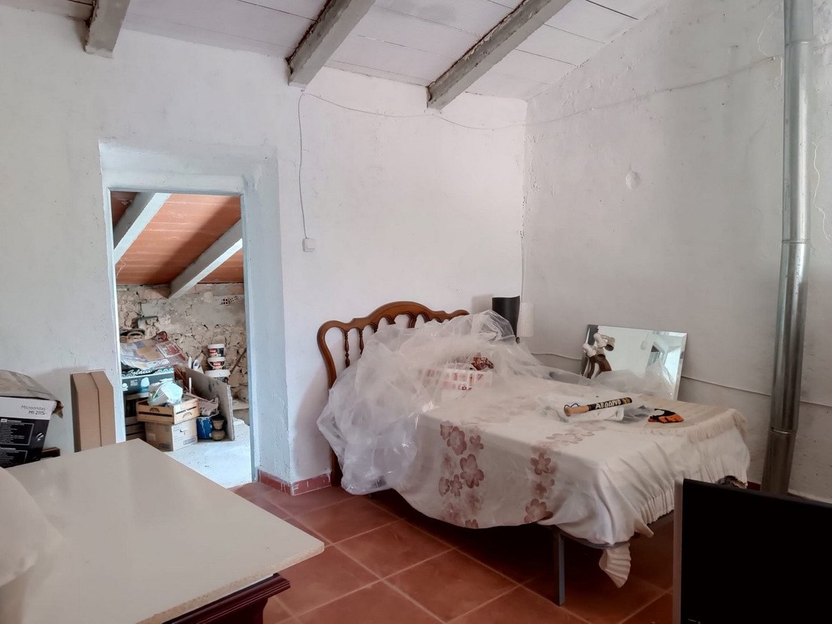 5 Bed Finca - Cortijo in Yecla