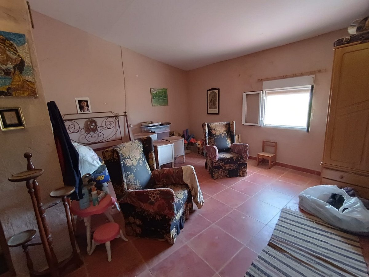 5 Bed Finca - Cortijo in Yecla