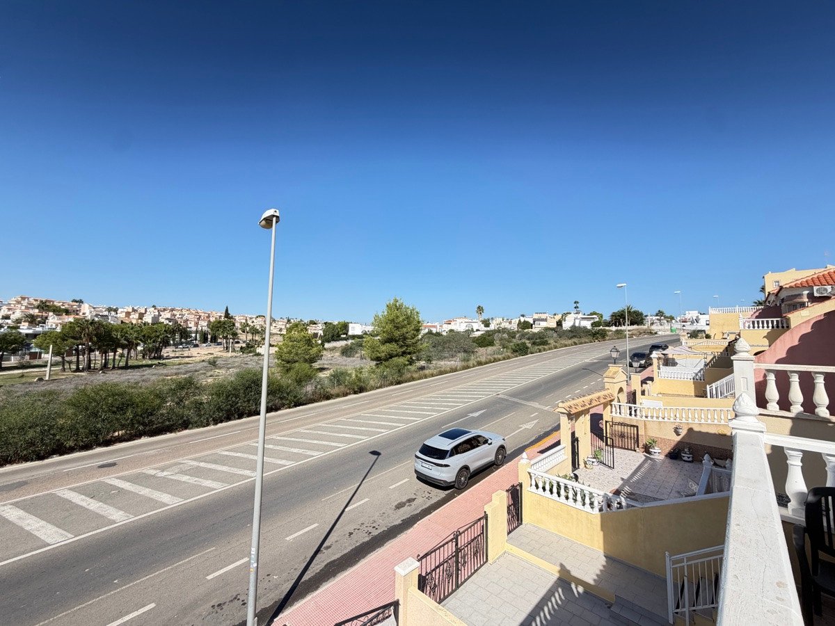 3 Bed Townhouse in Villamartin