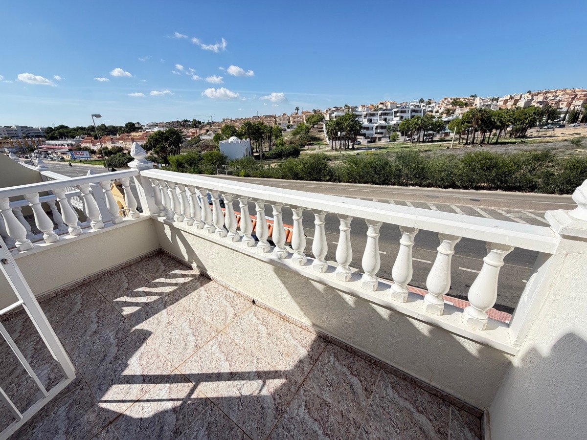 3 Bed Townhouse in Villamartin