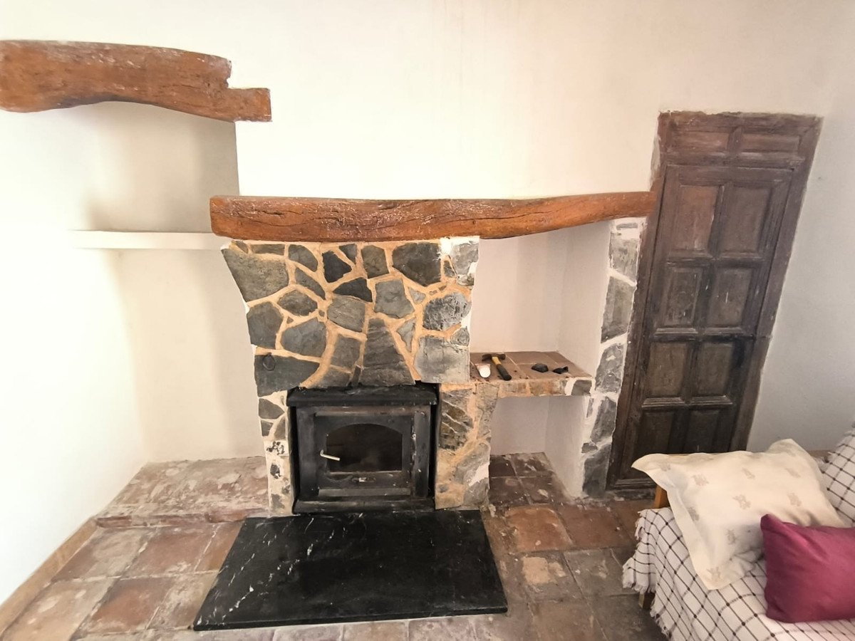 4 Bed Detached Villa in Chinorlet