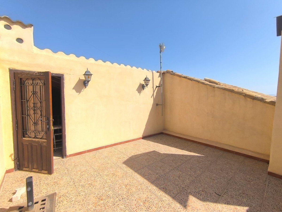 4 Bed Detached Villa in Chinorlet