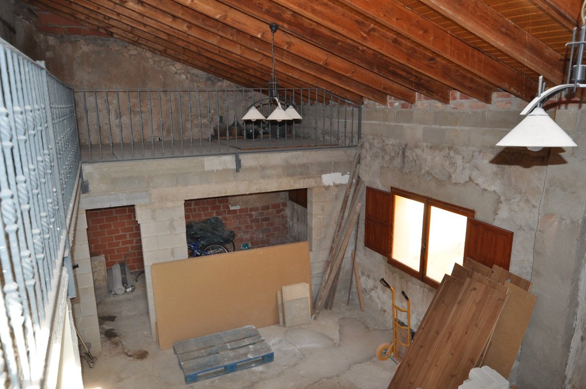 4 Bed Detached Villa in Chinorlet