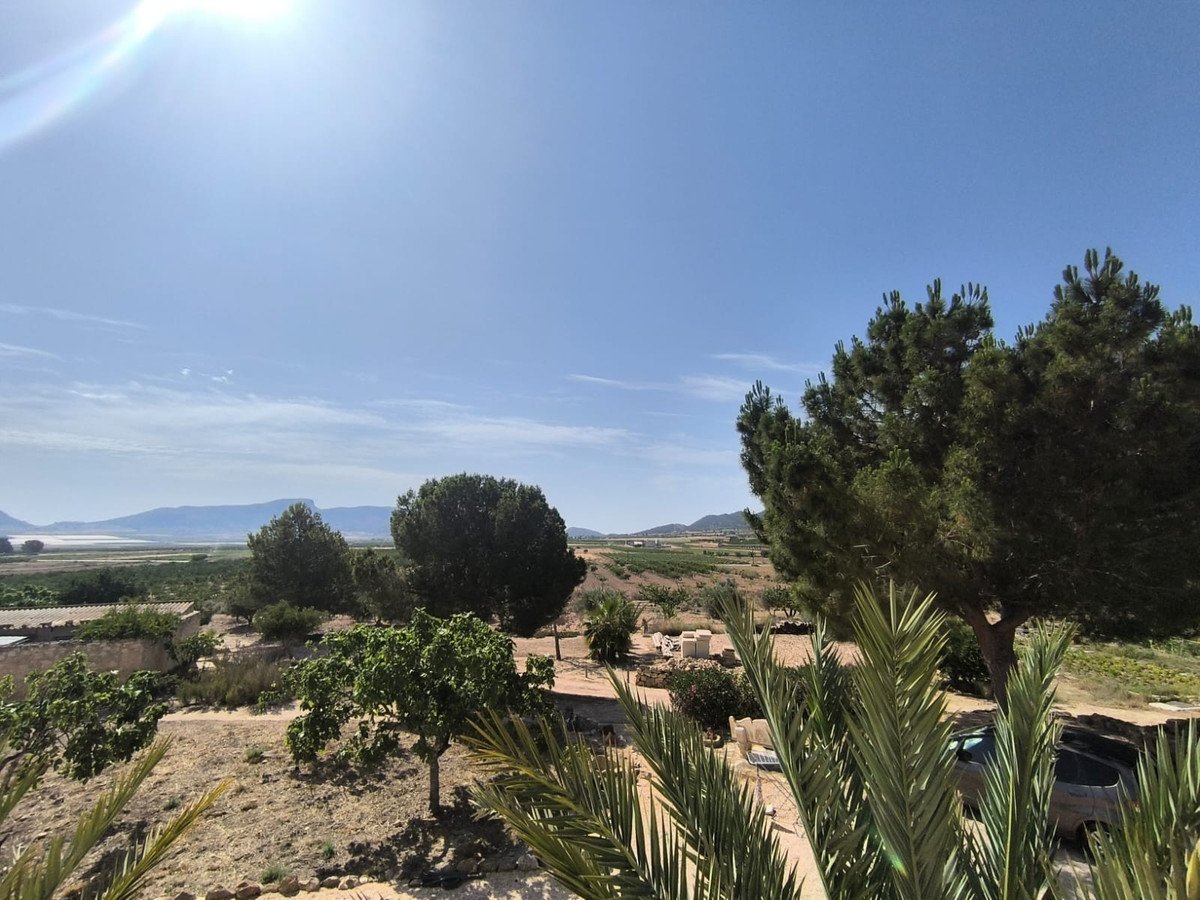 4 Bed Detached Villa in Chinorlet