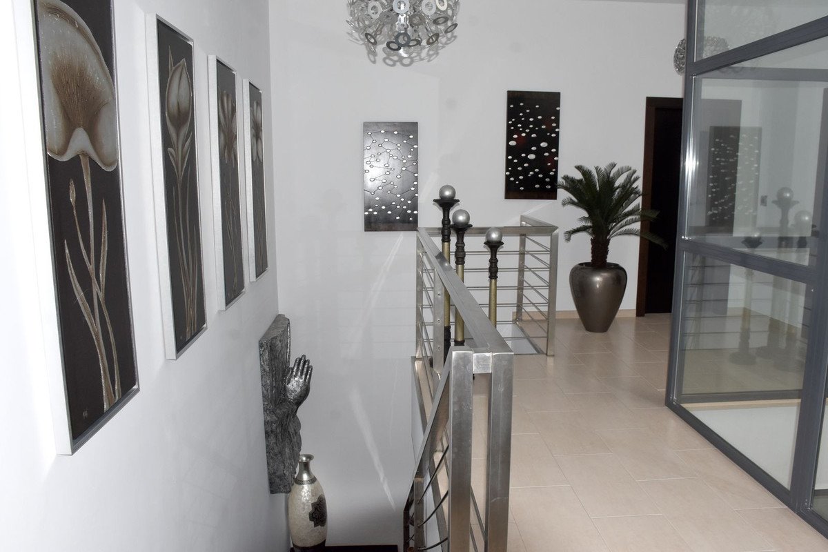 4 Bed Townhouse in Alameda