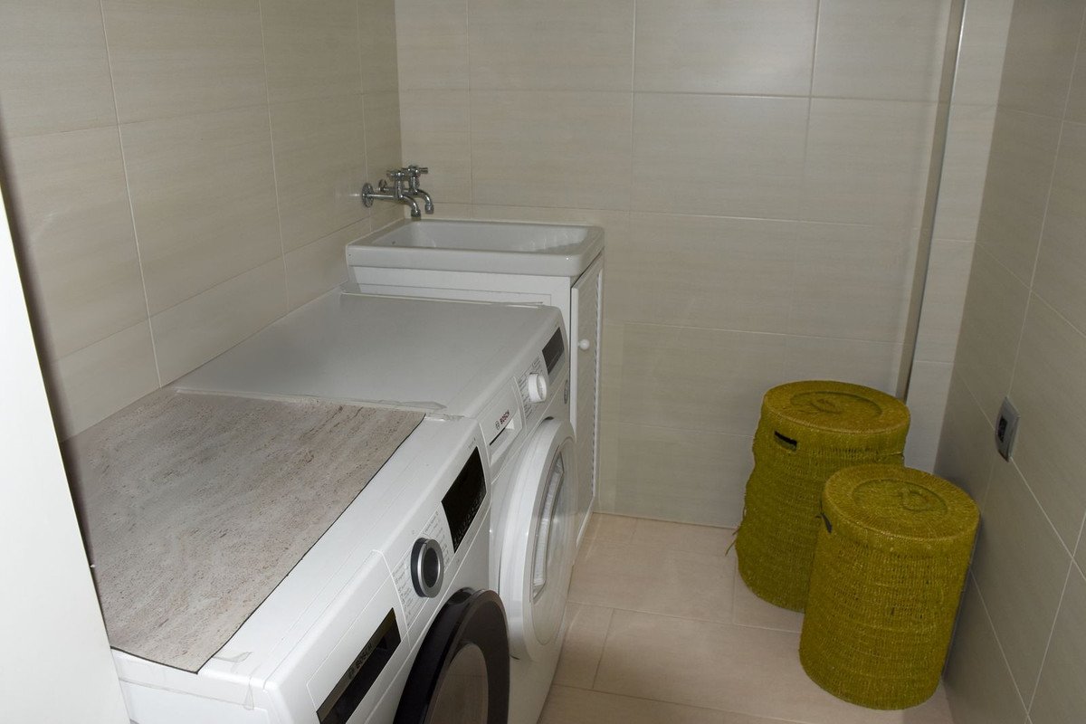 4 Bed Townhouse in Alameda
