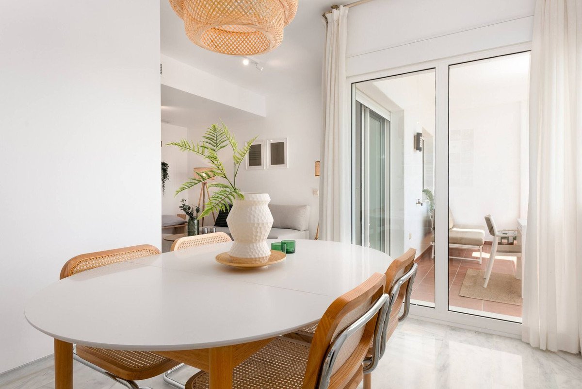 2 Bed Ground Floor Apartment in Estepona