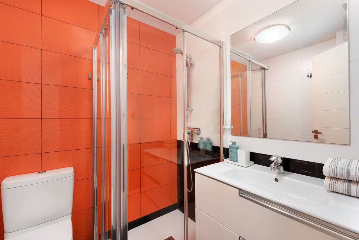 2 Bed Ground Floor Apartment in Estepona