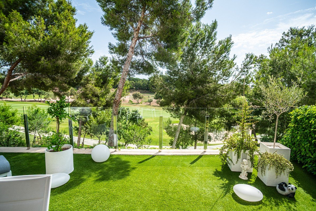 2 Bed Ground Floor Apartment in Pilar de la Horadada