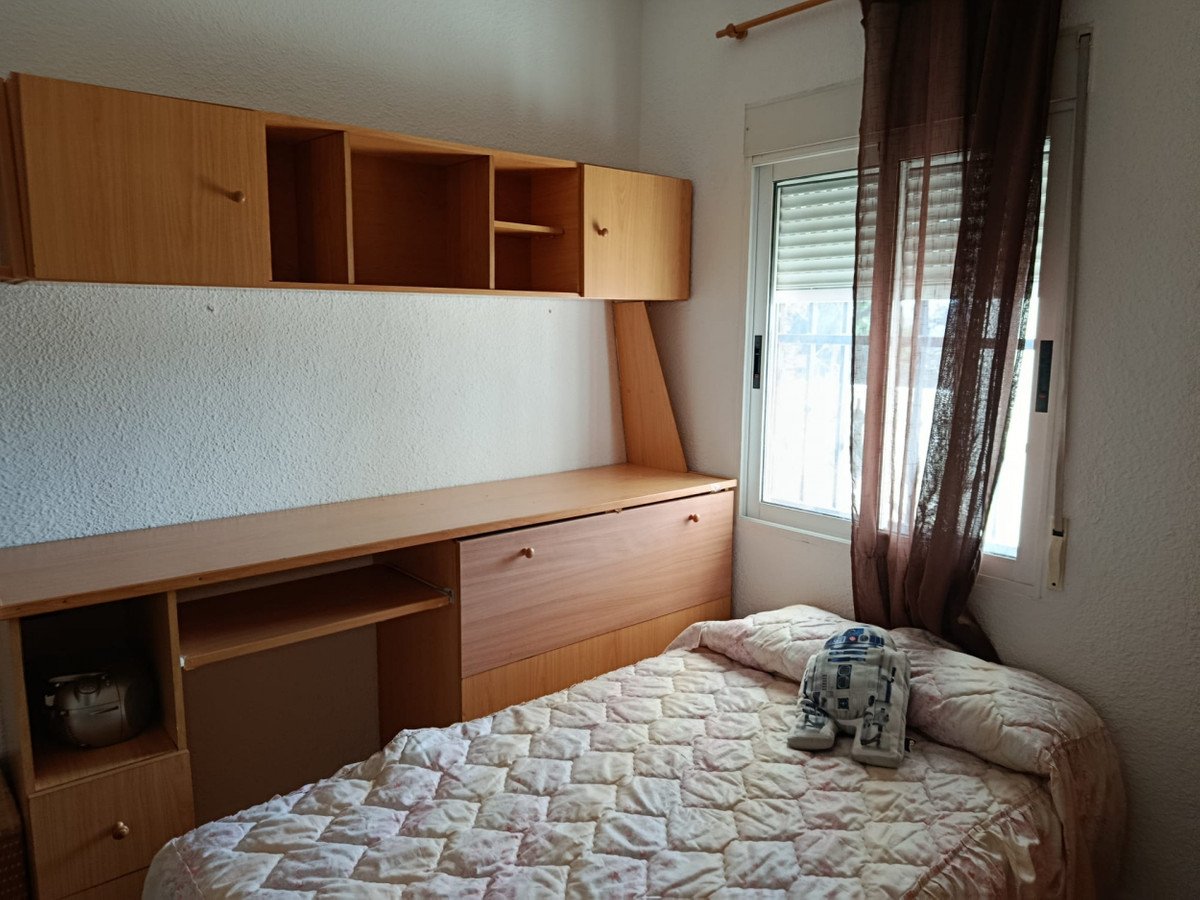 5 Bed Detached Villa in Elche