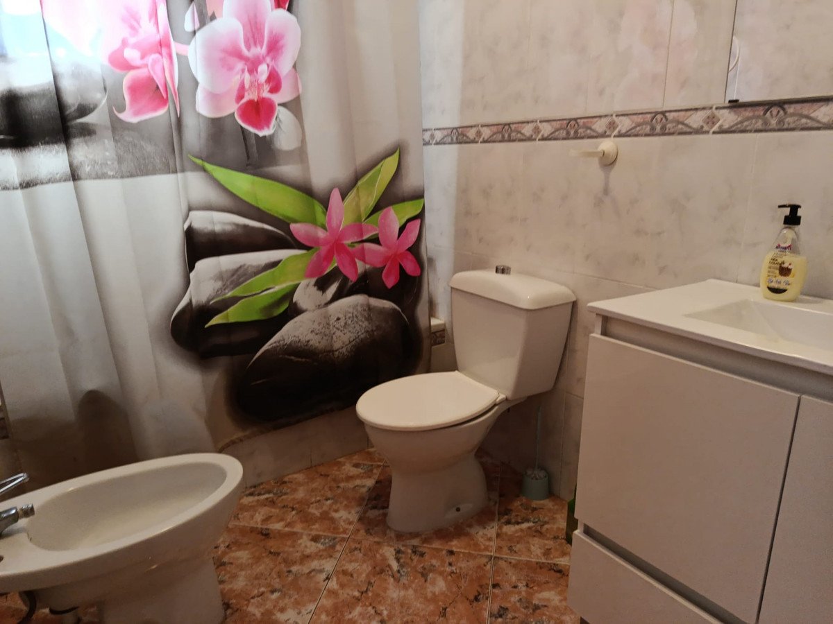 5 Bed Detached Villa in Elche