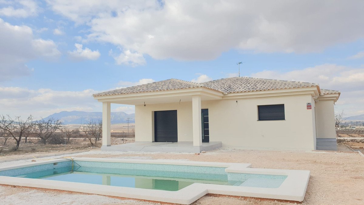 3 Bed Detached Villa in Pinoso