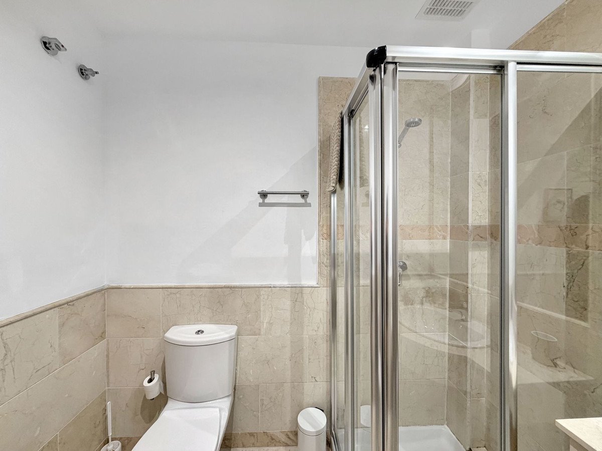2 Bed Middle Floor Apartment in La Alcaidesa