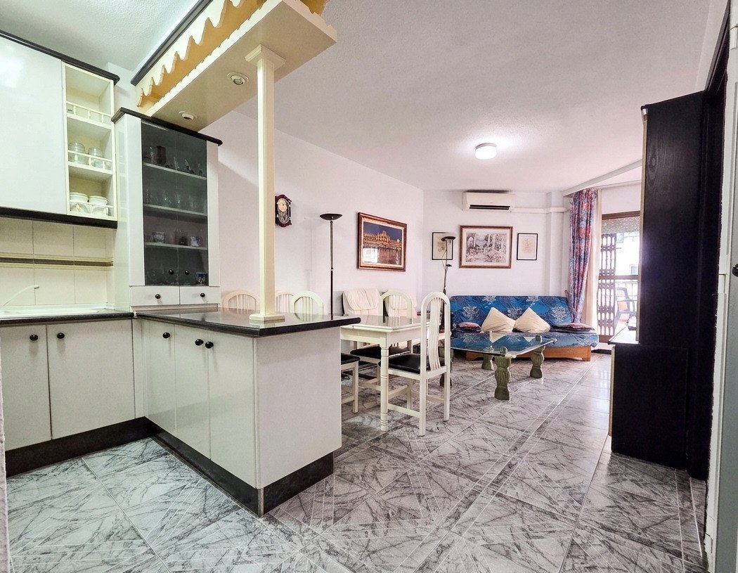 1 Bed Middle Floor Apartment in Marbella