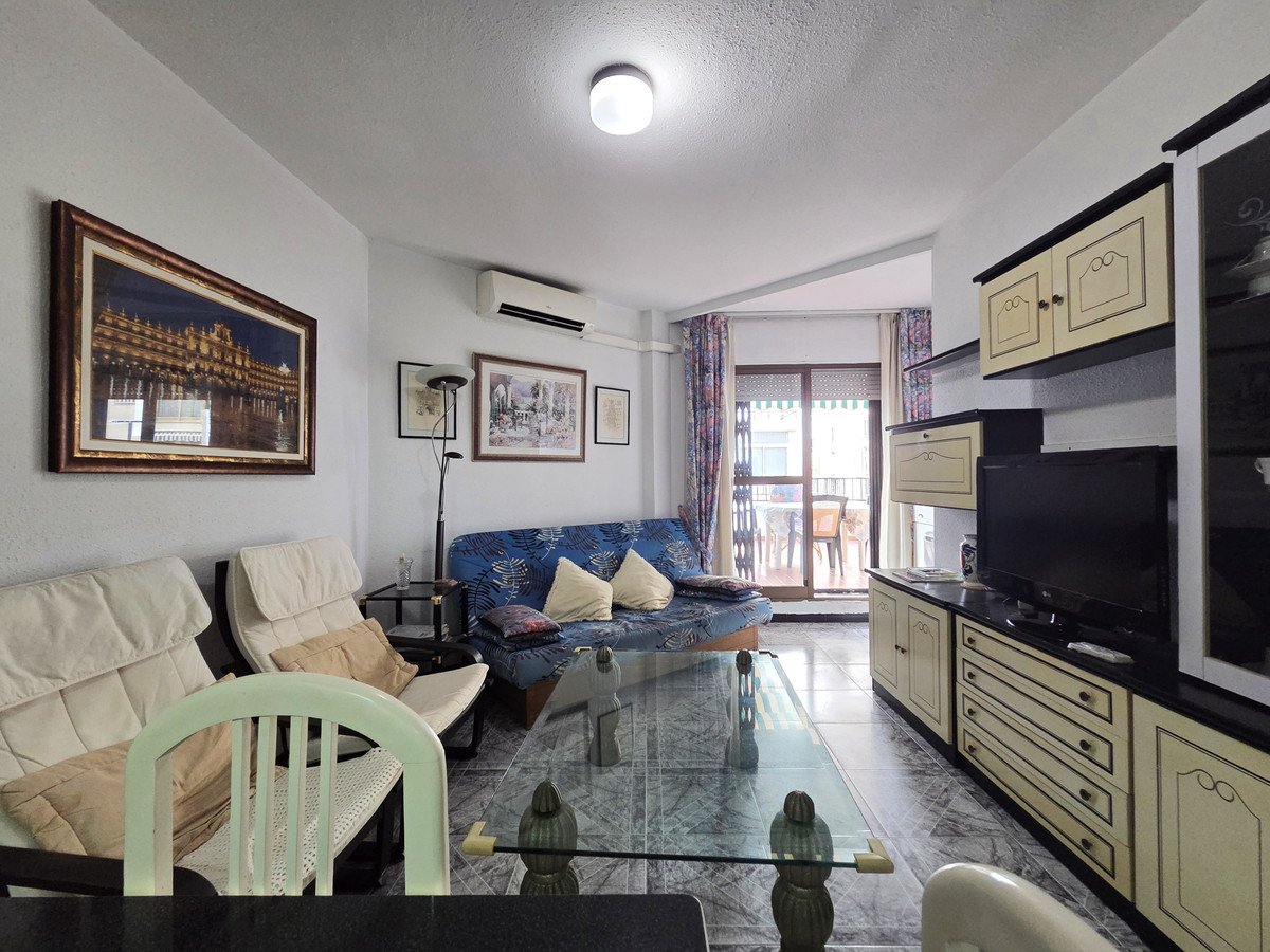 1 Bed Middle Floor Apartment in Marbella