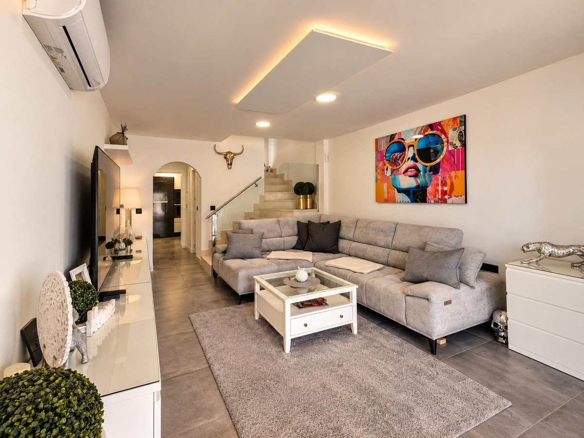 3 Bed Detached Villa in Mil Palmeras