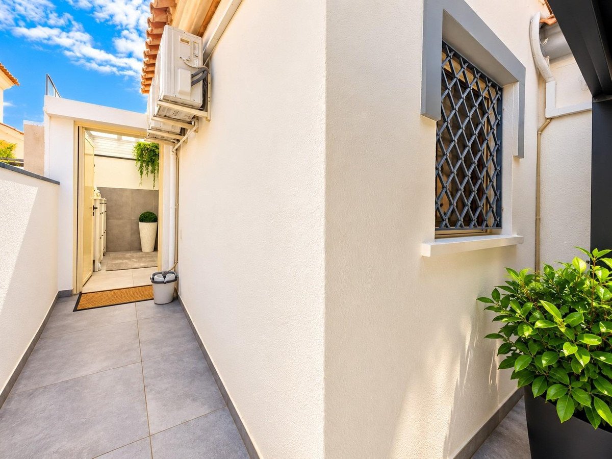 3 Bed Detached Villa in Mil Palmeras