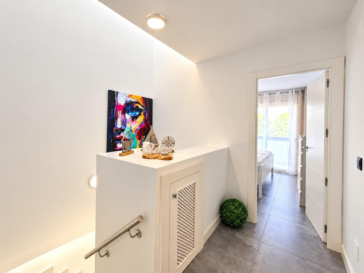 3 Bed Detached Villa in Mil Palmeras