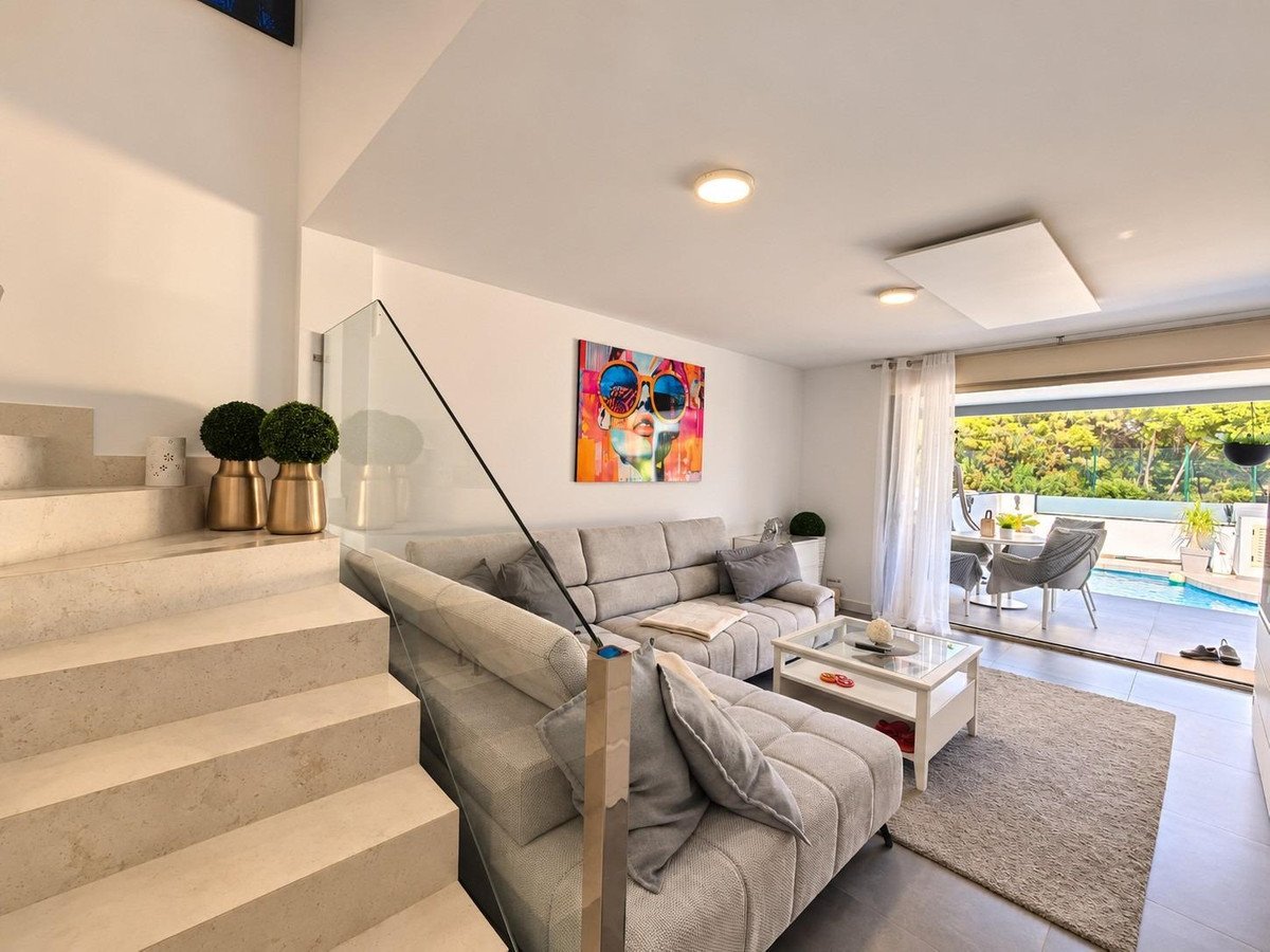 3 Bed Detached Villa in Mil Palmeras