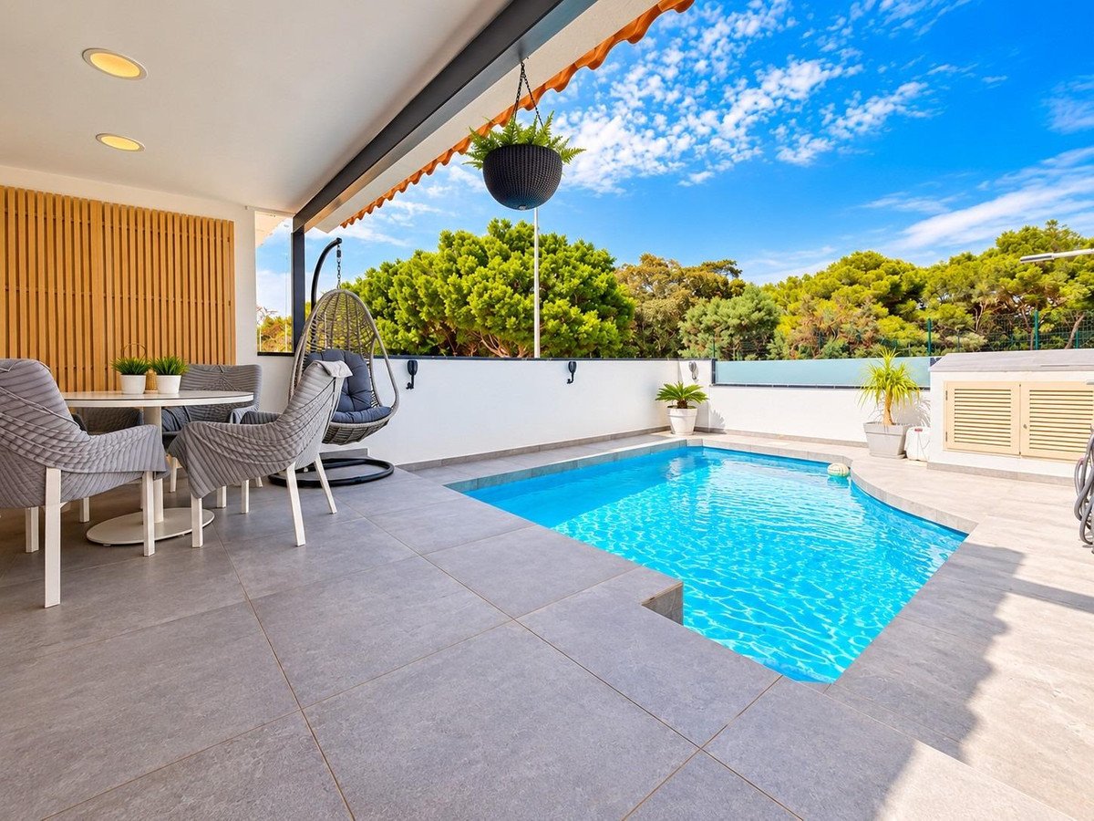 3 Bed Detached Villa in Mil Palmeras
