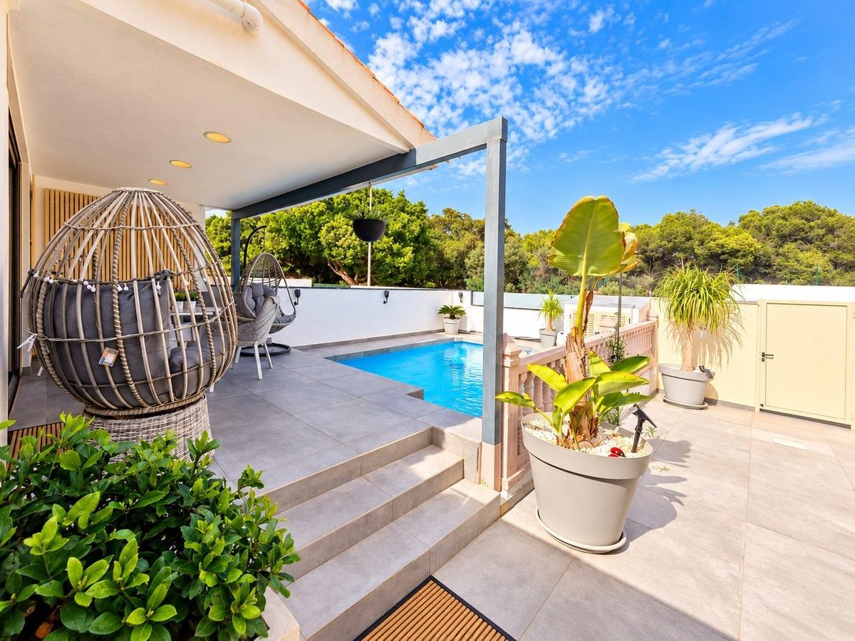 3 Bed Detached Villa in Mil Palmeras