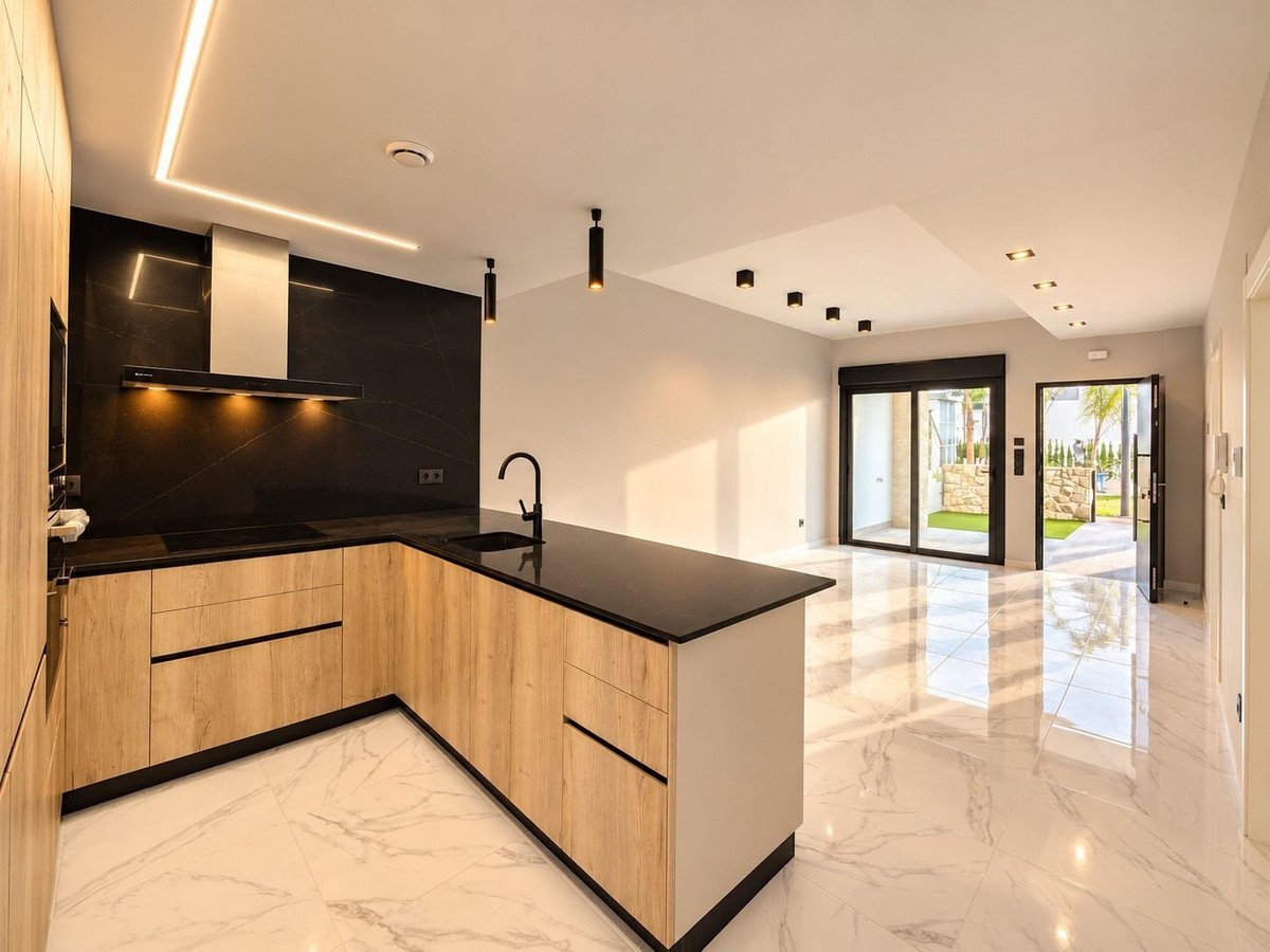 3 Bed Ground Floor Apartment in Punta Prima