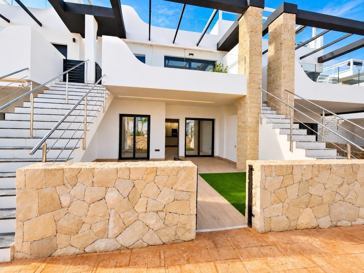 3 Bed Ground Floor Apartment in Punta Prima