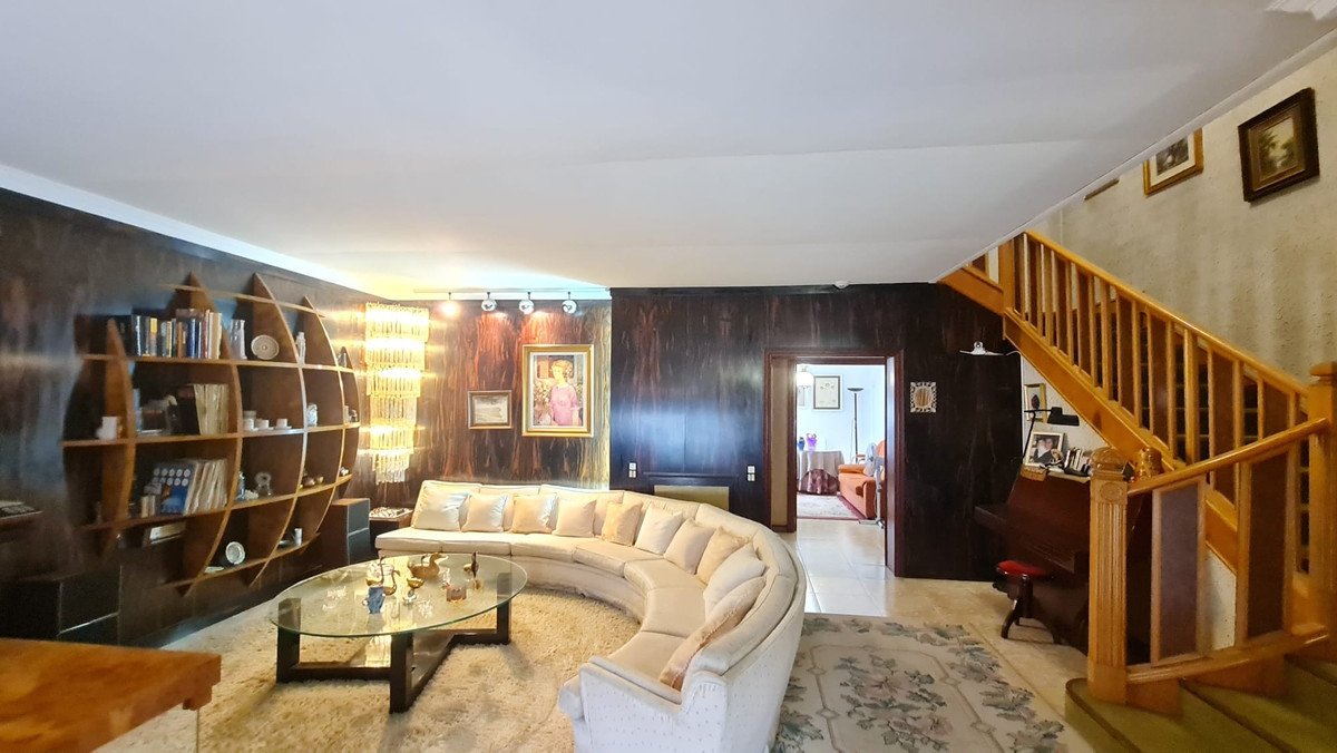 4 Bed Townhouse in Elda
